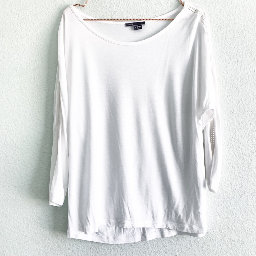 VINCE white basic top long 3/4 sleeve shirt Medium tee blouse shoulder detail